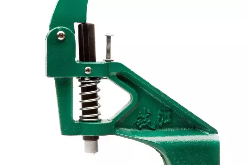 Heavy Duty Press for Grommets, Snaps, Buttons & Rivet Package (3 die sets +  900 grommets)