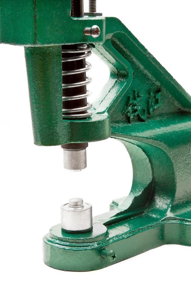 Heavy Duty Press for Grommets, Snaps, Buttons & Rivet Package (3 die