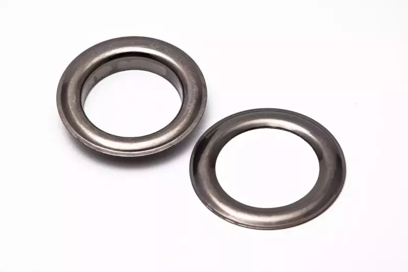 Two Piece Grommets With Washers